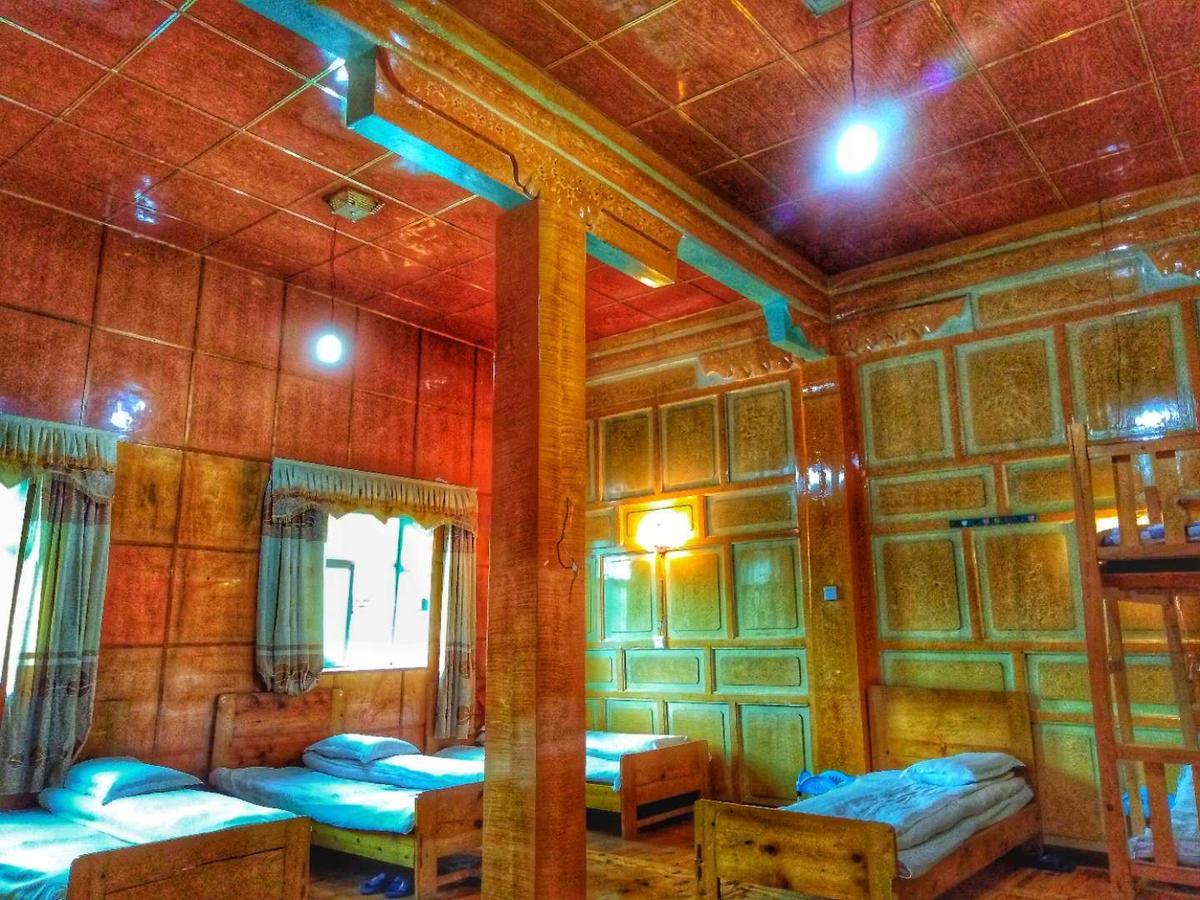 Zishuo Zihua Guest House Daocheng Extérieur photo