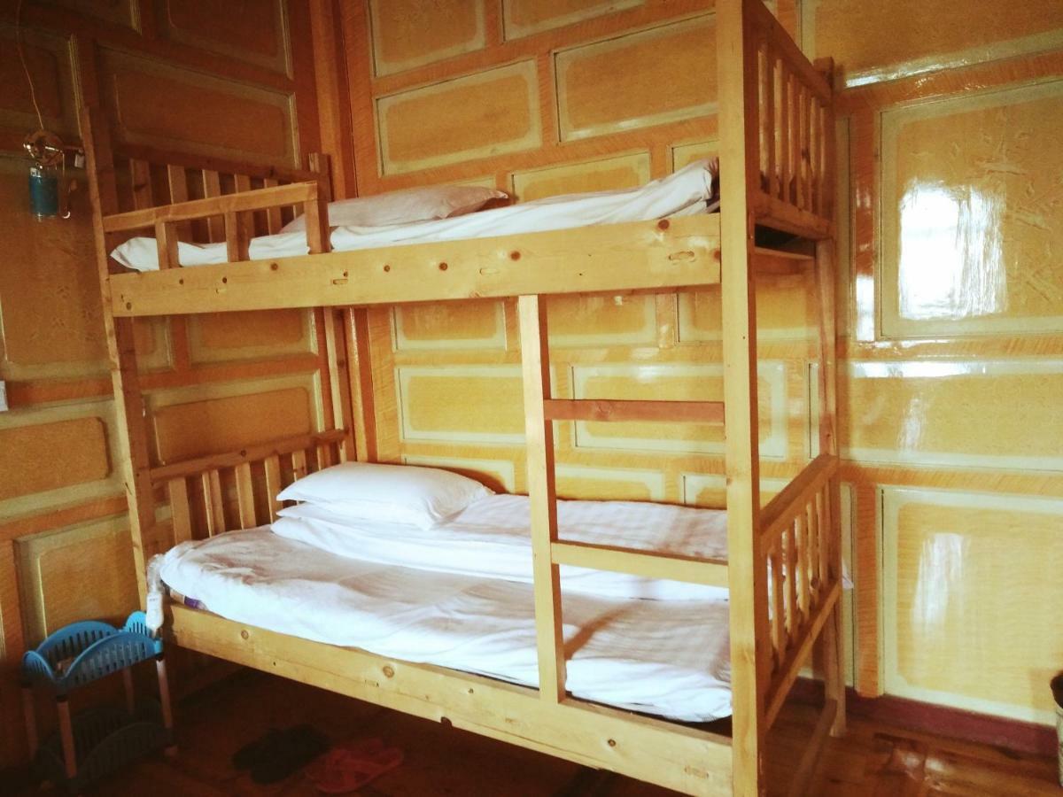 Zishuo Zihua Guest House Daocheng Extérieur photo